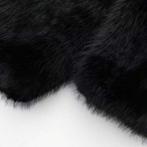 Luxury Black Faux Fur Jacket – Vintage-Inspired Cropped Coat - Picture 9 of 11